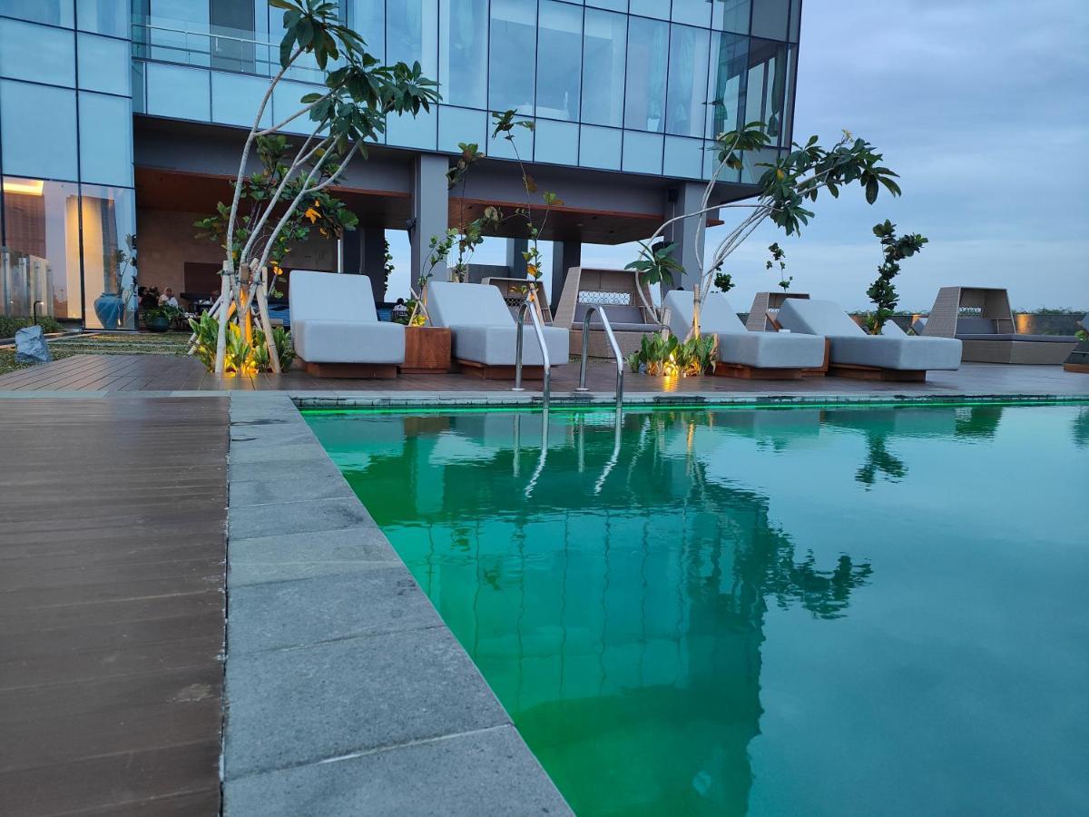 Ra Suites Simatupang Jakarta Exteriér fotografie
